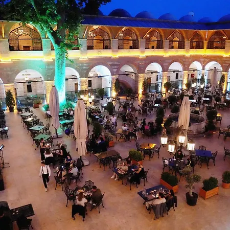 Ruestempasa Kervansaray With Free Parking מלון 3*