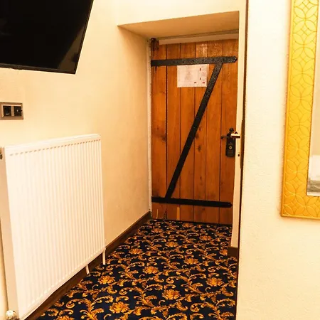 Ruestempasa Kervansaray With Free Parking Αδριανούπολη